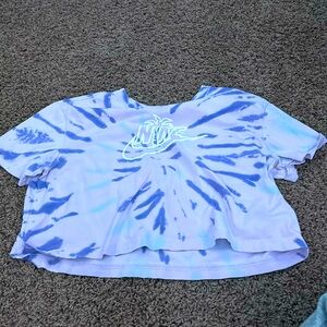 Nike t-shirt